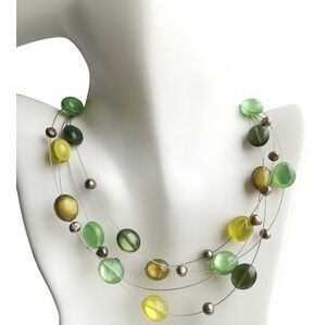 Capiz Shell Freshwater Pearl Floating necklace 🆕